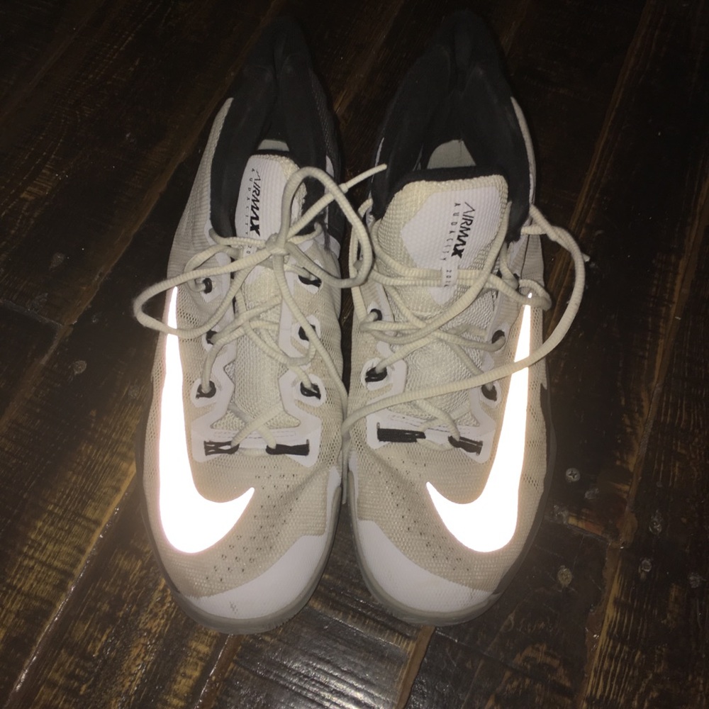 Women’s Nike basketball shoes